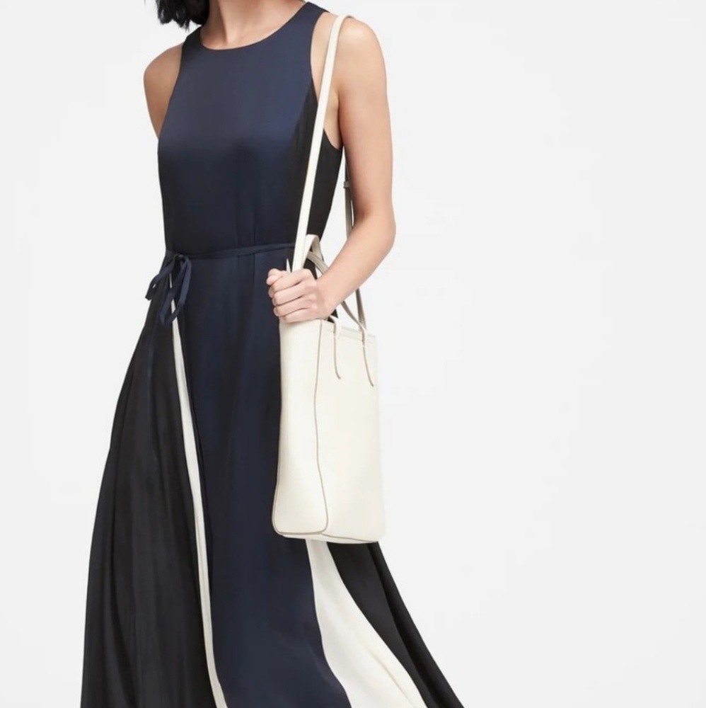 Banana republic paneled maxi dress